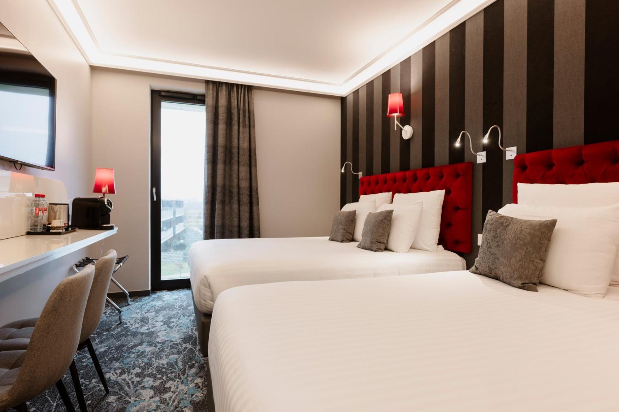 Hotel Dali Val D'Europe Chanteloup-en-Brie Luaran gambar